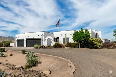 19532 W Georgia Avenue, Litchfield Park, AZ 85340 - Photo 1