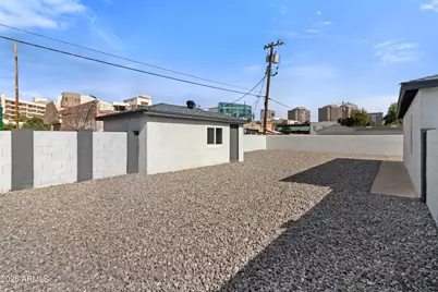 346 W Edgemont Avenue, Phoenix, AZ 85003 - Photo 27
