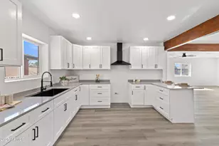 346 W Edgemont Ave, Phoenix, AZ 85003 - Photo 15