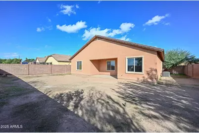 25391 W Ellis Drive, Buckeye, AZ 85326 - Photo 37