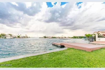 9151 W Greenway Road #205, Peoria, AZ 85381 - Photo 29