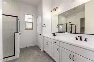 11662 W Luxton Ln, Avondale, AZ 85323 - Photo 17