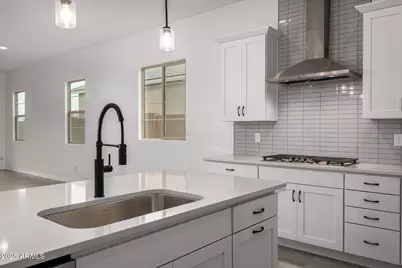 11662 W Luxton Lane, Avondale, AZ 85323 - Photo 5