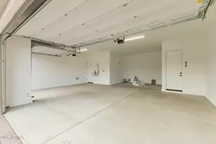 11662 W Luxton Ln, Avondale, AZ 85323 - Photo 35