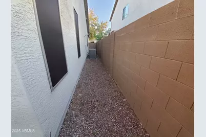 1812 E Beautiful Lane, Phoenix, AZ 85042 - Photo 35