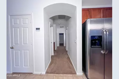 1812 E Beautiful Lane, Phoenix, AZ 85042 - Photo 9