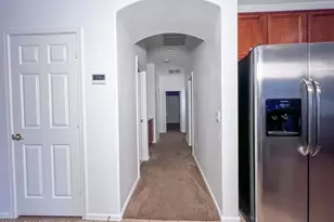 1812 E Beautiful Ln, Phoenix, AZ 85042 - Photo 9