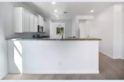 42549 W Monteverde Drive, Maricopa, AZ 85138 - Photo 9