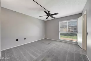 10020 W Royal Oak Rd, Sun City, AZ 85351 - Photo 31