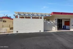 10020 W Royal Oak Rd, Sun City, AZ 85351 - Photo 39