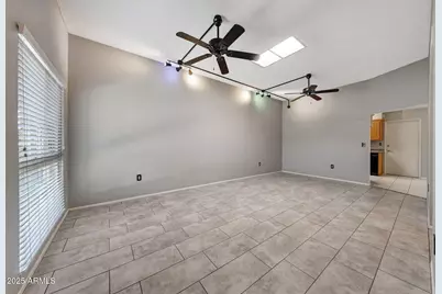 10020 W Royal Oak Road #E, Sun City, AZ 85351 - Photo 15