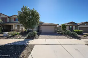 3639 E Sophie Ln, Phoenix, AZ 85042 - Photo 3