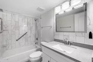 7820 E Camelback Rd, Scottsdale, AZ 85251 - Photo 35