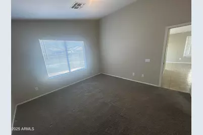 10460 W Reade Avenue, Glendale, AZ 85307 - Photo 7