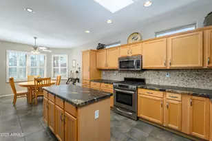 16764 W Cathedral Rock Ct, Surprise, AZ 85387 - Photo 11