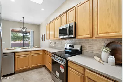 25645 W Blue Sky Drive, Wittmann, AZ 85361 - Photo 13