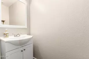 28617 N 21st Ln, Phoenix, AZ 85085 - Photo 27