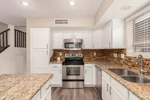 28617 N 21st Ln, Phoenix, AZ 85085 - Photo 7