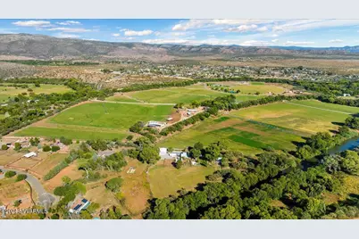 10647 E Swinging Bridge Lane, Cornville, AZ 86325 - Photo 13