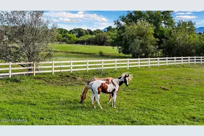 10647 E Swinging Bridge Lane, Cornville, AZ 86325 - Photo 33