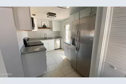 1714 N 17th Avenue, Phoenix, AZ 85007 - Photo 11