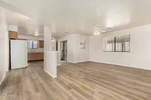 15762 S Overfield Rd, Arizona City, AZ 85123 - Photo 7