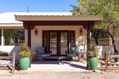 712 W Treasure Road, Pearce, AZ 85625 - Photo 3