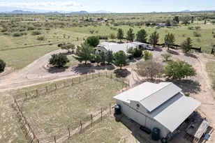 712 W Treasure Rd, Pearce, AZ 85625 - Photo 3