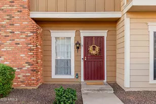 3401 W Morrow Dr, Phoenix, AZ 85027 - Photo 9