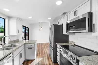 10625 E Navajo Place, Sun Lakes, AZ 85248 - Photo 3