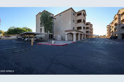 920 E Devonshire Avenue #4001, Phoenix, AZ 85014 - Photo 1