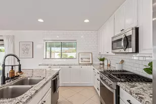 8124 E Mitchell Dr, Scottsdale, AZ 85251 - Photo 9