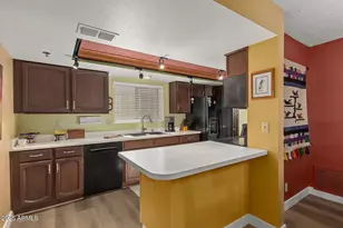 3031 N Civic Center Plaza, Scottsdale, AZ 85251 - Photo 9