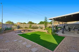 2902 E Villa Theresa Dr, Phoenix, AZ 85032 - Photo 23