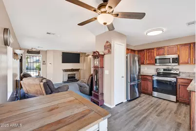 998 S 239th Lane, Buckeye, AZ 85326 - Photo 11