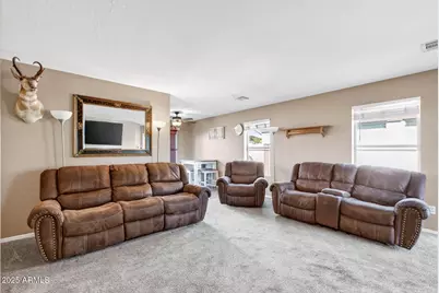 998 S 239th Lane, Buckeye, AZ 85326 - Photo 7