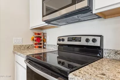 19272 W Audrey Lane, Surprise, AZ 85387 - Photo 31