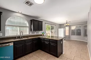 16036 N 11th Ave, Phoenix, AZ 85023 - Photo 11