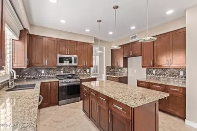 2455 W Shannon Street, Chandler, AZ 85224 - Photo 17