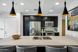 7167 E Rancho Vista Dr, Scottsdale, AZ 85251 - Photo 3