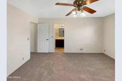 24018 N 40th Drive, Glendale, AZ 85310 - Photo 3