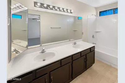 24018 N 40th Drive, Glendale, AZ 85310 - Photo 5