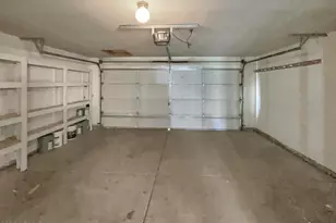 24018 N 40th Dr, Glendale, AZ 85310 - Photo 23