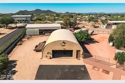 35802 N 7th Street, Phoenix, AZ 85086 - Photo 33