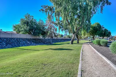 2532 E Bluefield Avenue, Phoenix, AZ 85032 - Photo 27