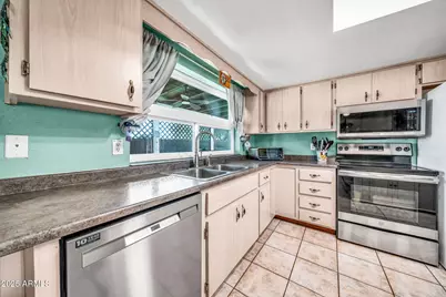 14403 N 181st Avenue, Surprise, AZ 85388 - Photo 13