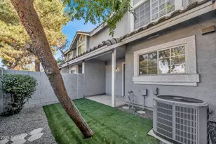 860 N McQueen Rd, Chandler, AZ 85225 - Photo 23