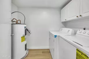 860 N McQueen Rd, Chandler, AZ 85225 - Photo 21