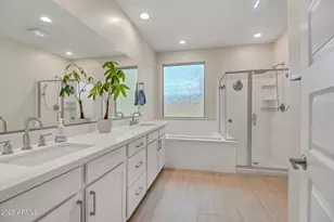 13965 W Mariposa Grande, Surprise, AZ 85387 - Photo 11