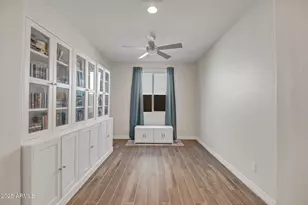 13965 W Mariposa Grande, Surprise, AZ 85387 - Photo 3